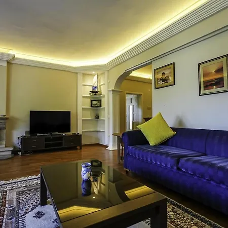 Apartment Chic W A Fireplace Pool Terrace In Alanya